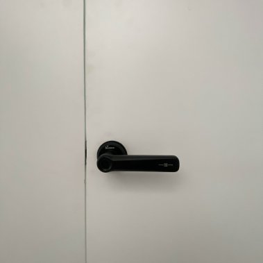 Khóa vân tay cửa phòng DEMAX SL109 BL