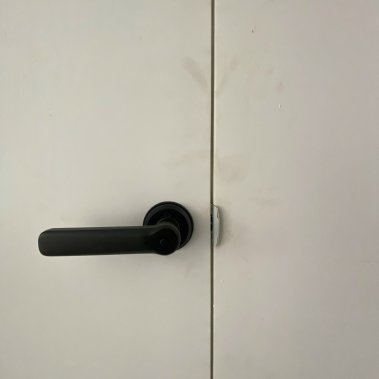 Khóa vân tay cửa phòng DEMAX SL109 BL