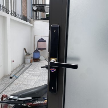 Khóa vân tay chống nước cửa nhôm xingfa, cửa sắt HUBERT HB CN I3 EU