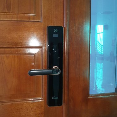 Khóa vân tay thông minh DEMAX SL-C626 AC APP - Camera màn hình chuông
