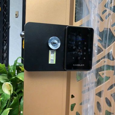 Khóa cửa cổng vân tay Kassler KL-579 CNC SILVER GREY / KL-579 CNC GOLD GREY