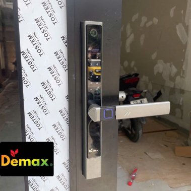 Khóa điện tử chống nước dùng cho cửa nhôm, sắt, inox Demax EL689 BN / GS
