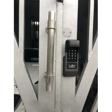 Khoá cổng vân tay ngoài trời Laffer A10