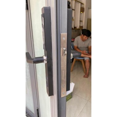 Khóa vân tay cửa nhôm xingfa Kassler KL-599CB (màu đen) - Chống nước