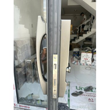 Khóa cửa nhôm xingfa nhận diện khuôn mặt Face ID 3D Demax EL902 GS REMOTE (Xám Ánh Sao)
