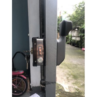 Khoá cổng vân tay ngoài trời Laffer A10