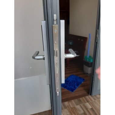 Khóa vân tay cửa nhôm xingfa Kassler KL-599CW (màu trắng) - Chống nước