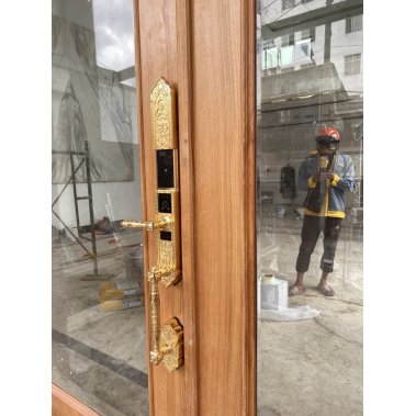 Khóa đại sảnh biệt thự cao cấp SL986 GOLD - APP WIFI