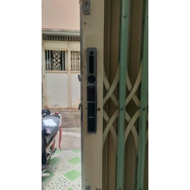 Khóa vân tay chống nước cửa nhôm xingfa, cửa sắt DEMAX EL688 SD APP - Cửa Lùa