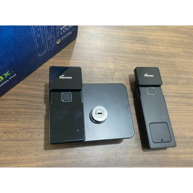 Khoá vân tay cửa cổng chống nước DEMAX SL608 GB APP